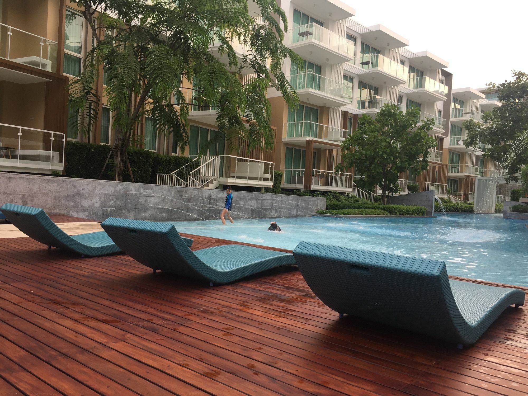 Luxury Beachfront Condo Hua Hin Exterior photo