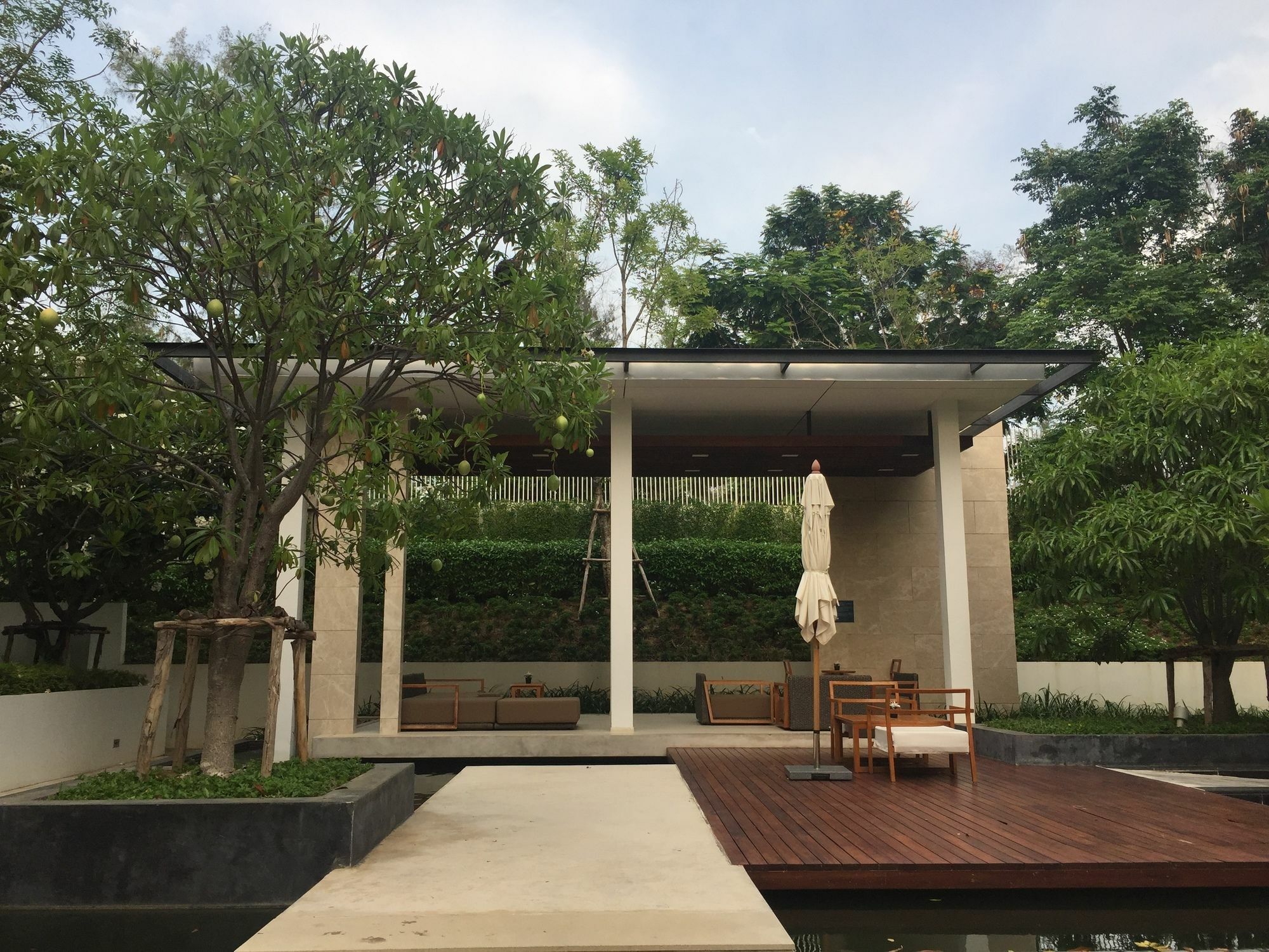 Luxury Beachfront Condo Hua Hin Exterior photo