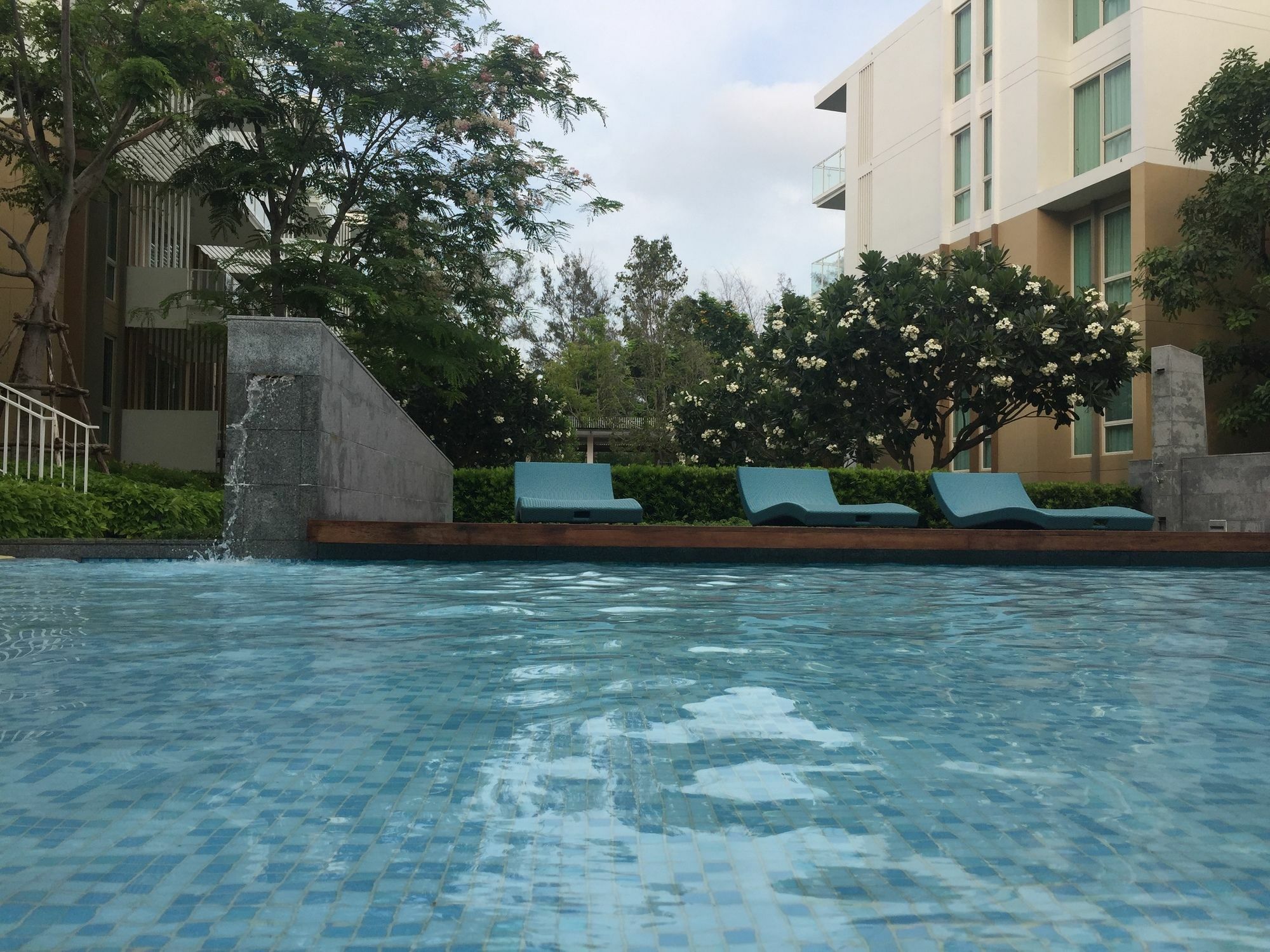 Luxury Beachfront Condo Hua Hin Exterior photo